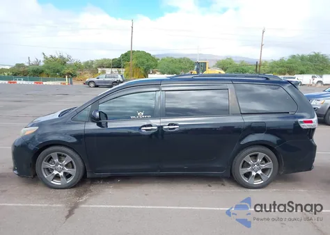 2018 Toyota Sienna Se 8 Passenger from USA, damaged, VIN 5TDXZ3DC4JS953822